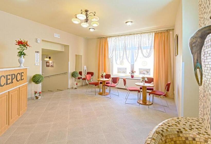 هتل Belvedere Spa & Kur