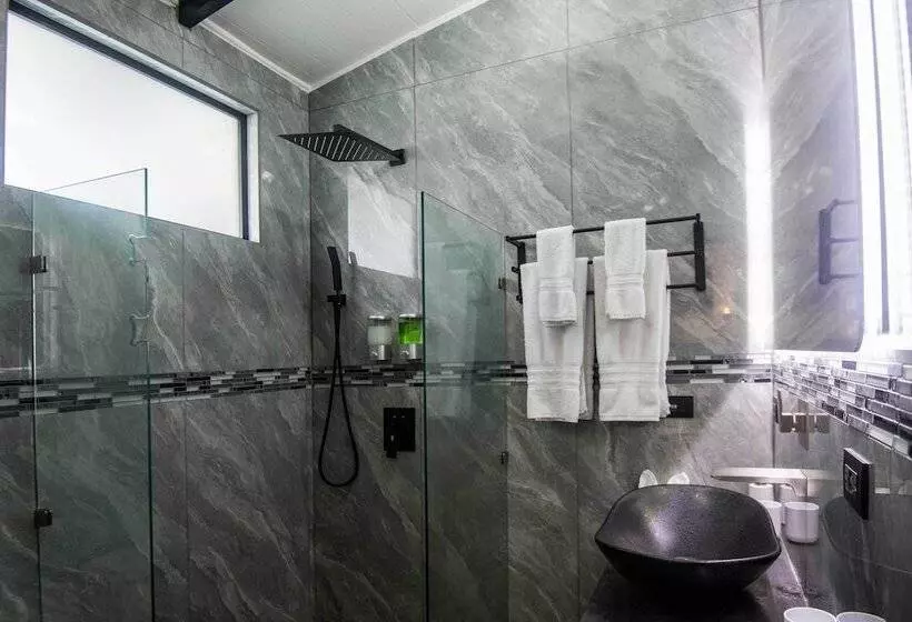 ホテル Villa Roca Boutique Resort & Suites Adult Only