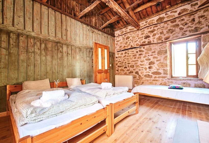 호텔 Hostel Elisson