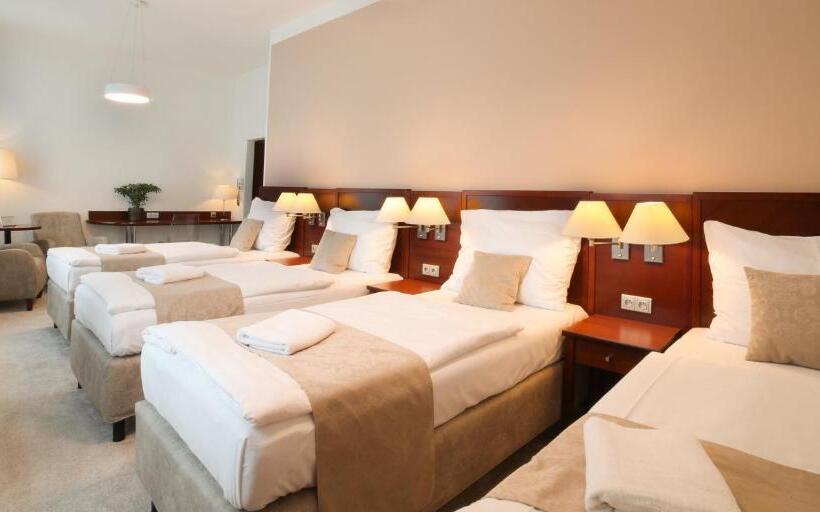 בית מלון כפרי Kozák