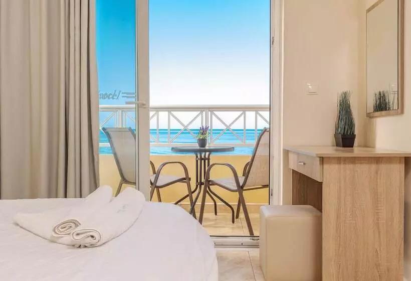 Otel Nefeli Beach
