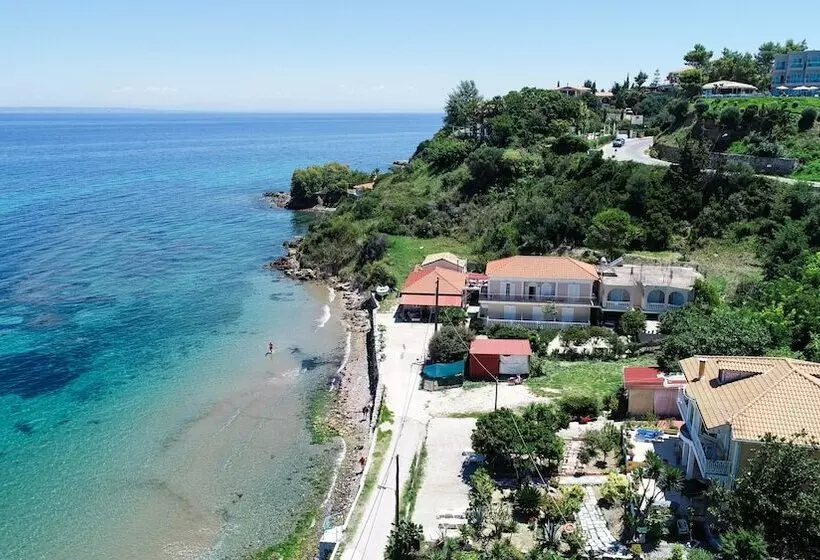 Otel Nefeli Beach