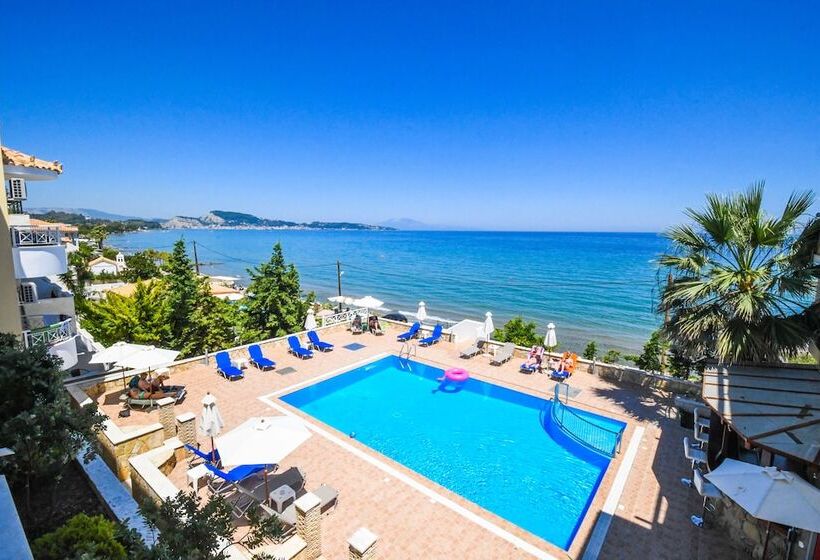 Otel Nefeli Beach