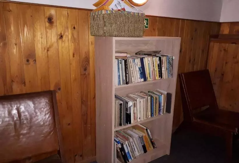 ホテル Penzion Na Krizovatce