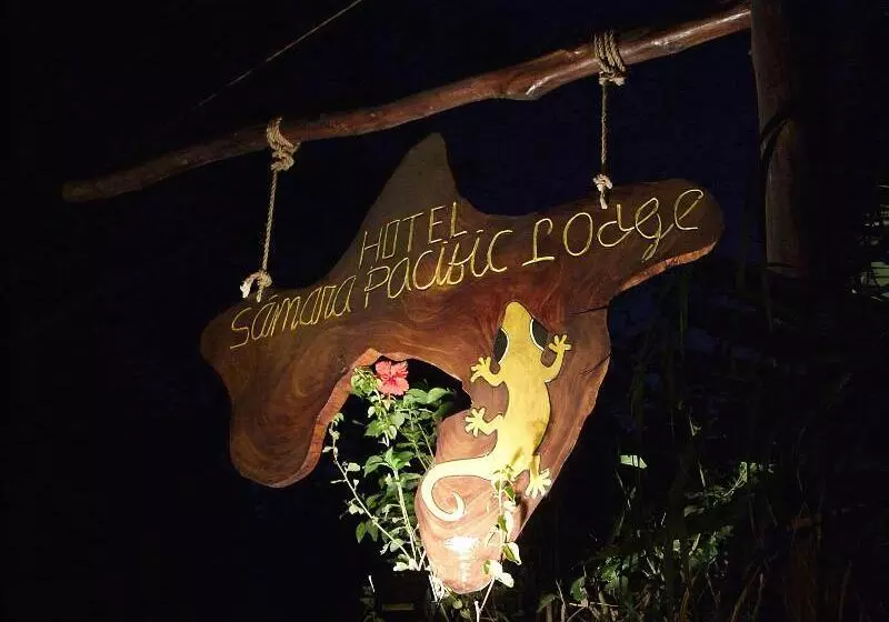 ホテル Samara Pacific Lodge