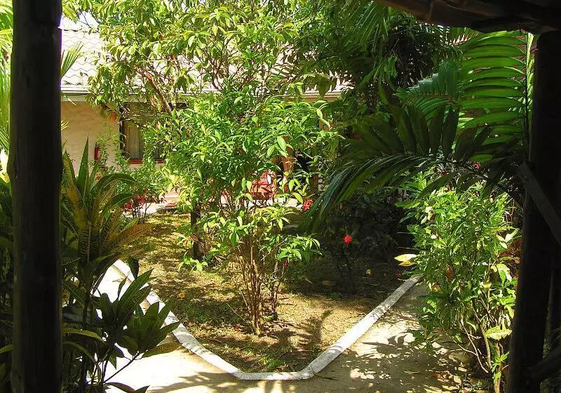 ホテル Samara Pacific Lodge