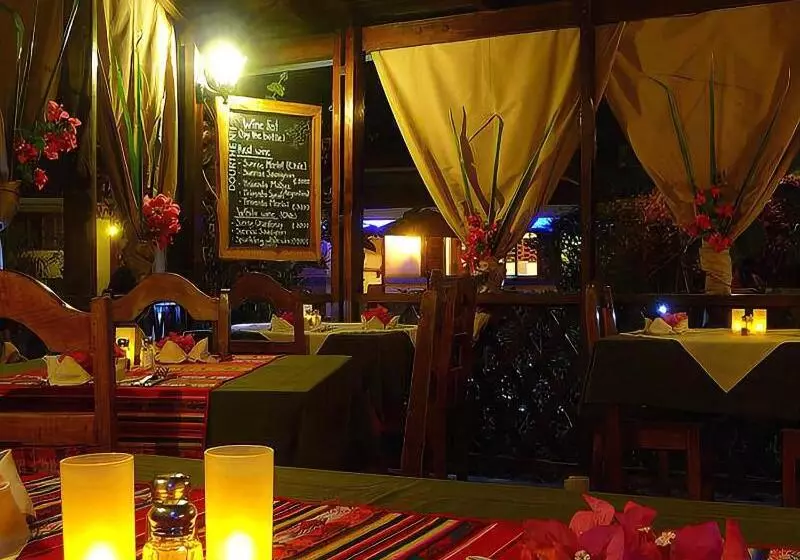 ホテル Samara Pacific Lodge