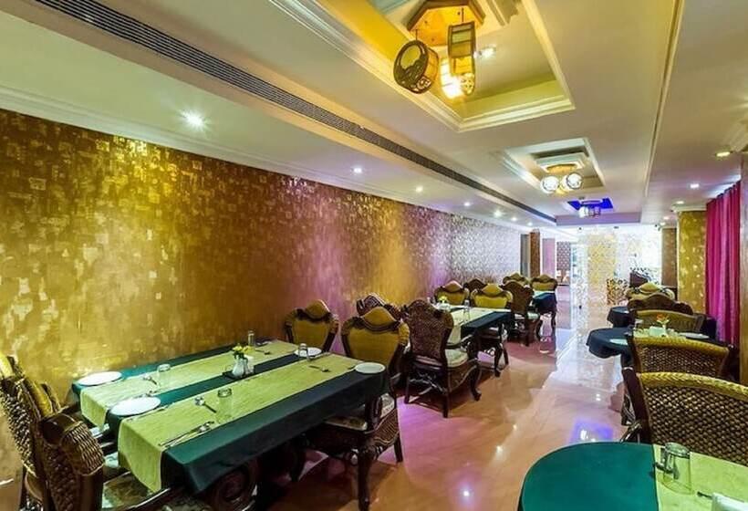 בית מלון כפרי Sea Palace