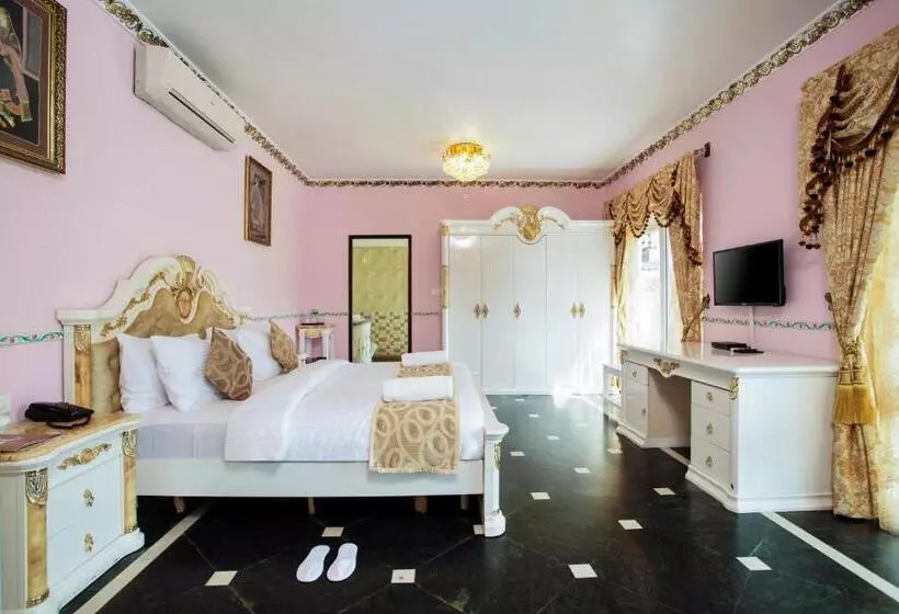 ホテル Stone Wood Riverfront Resort, Siolim