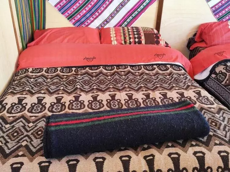 ホテル Uros Quechua Lodge