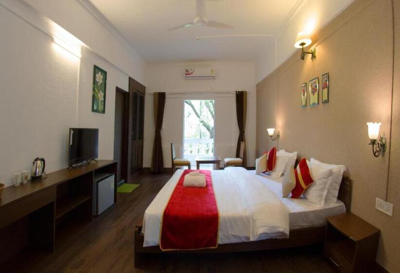 Hotel Velvet County Resort & Spa