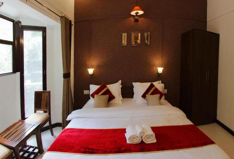 Hotel Velvet County Resort & Spa