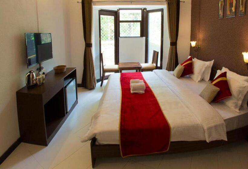 Hotel Velvet County Resort & Spa