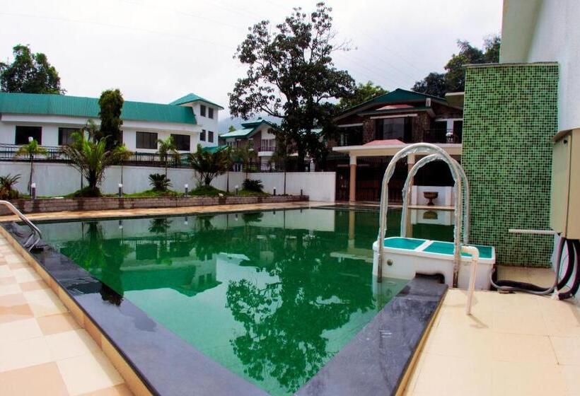 Hotel Velvet County Resort & Spa