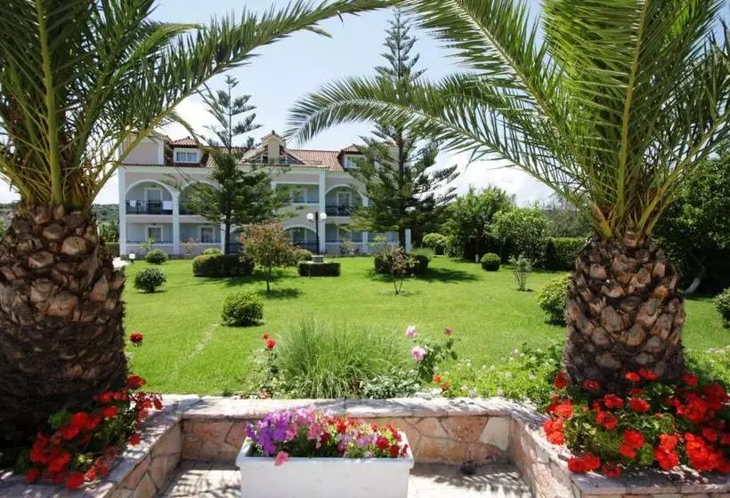 هتل Yiota Studios & Apartments