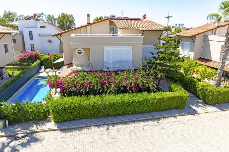 בית מלון כפרי Paradise Town Villa Hadrian