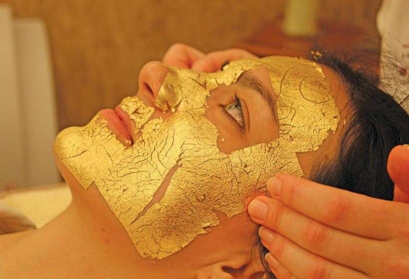 Hotel Aphrodite Palace