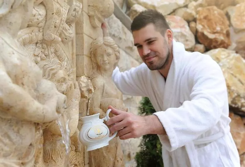 Hotelli Aphrodite Palace