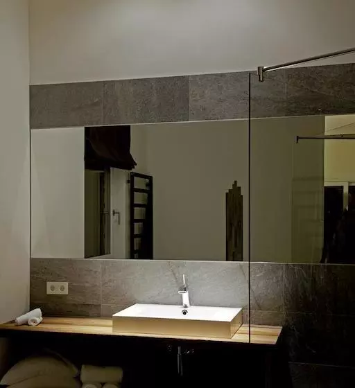 هتل Armona Medical Alpinresort