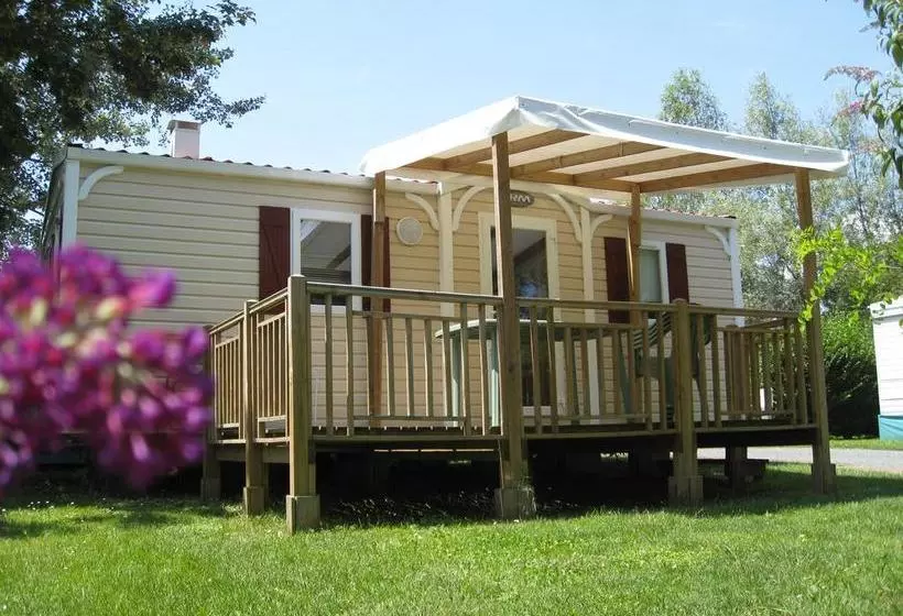 ホテル Camping Les Portes Du Beaujolais