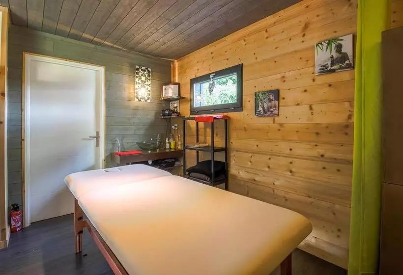 ホテル Camping Les Portes Du Beaujolais