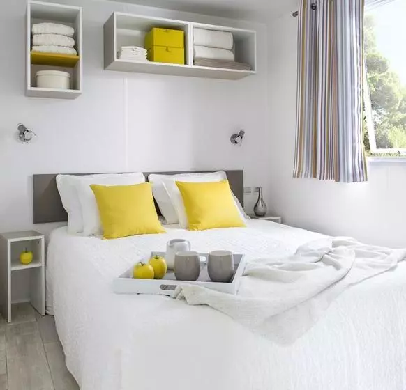 ホテル Camping Les Portes Du Beaujolais