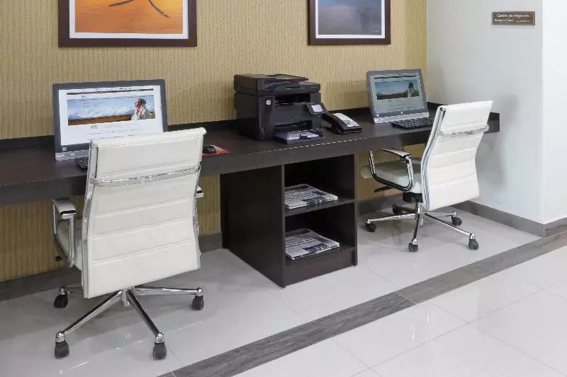 ホテル Candlewood Suites Celaya By Ihg