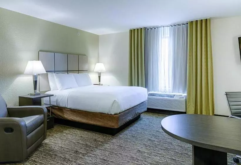 ホテル Candlewood Suites Lakeville I 35, An Ihg
