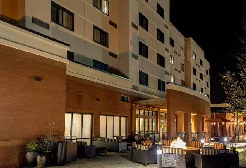 Hotelli Courtyard By Marriott Carrollton