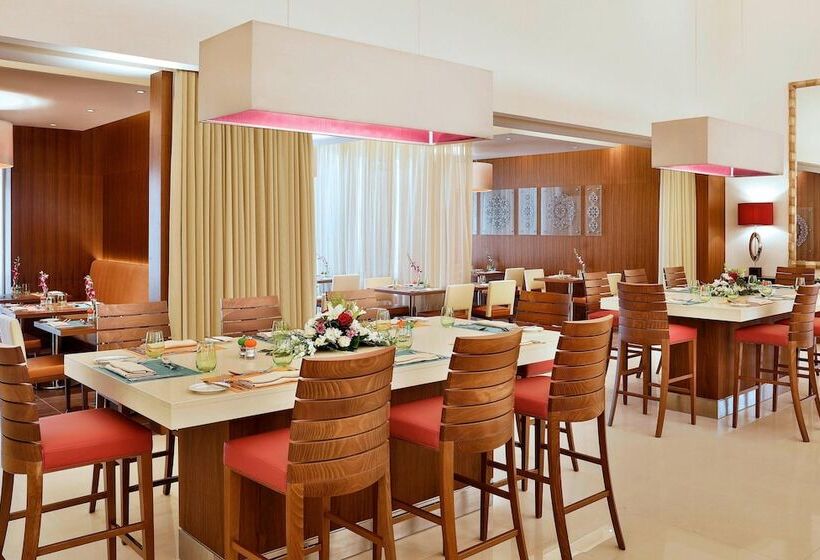 בית מלון כפרי Courtyard By Marriott Riyadh Olaya