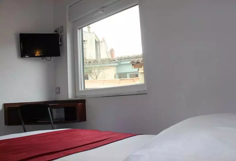 هتل Hôtel Des Arts Aix