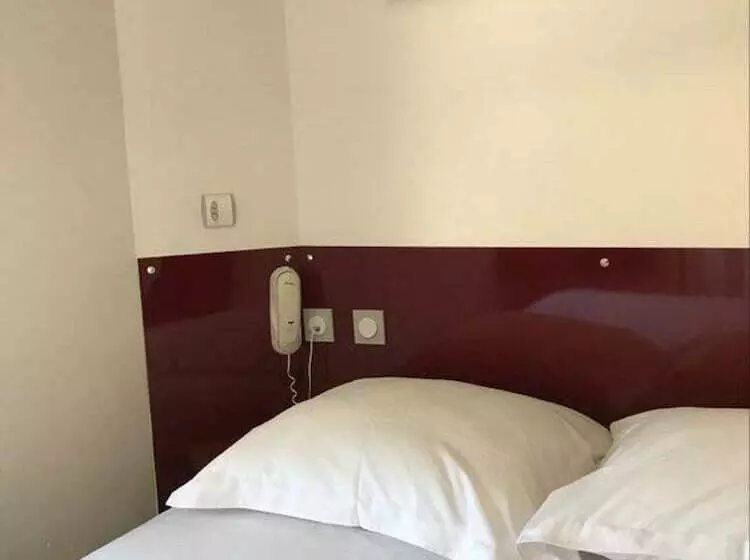 هتل Hôtel Des Arts Aix