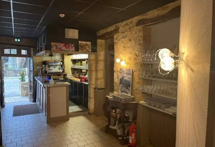 هتل Du Chateau