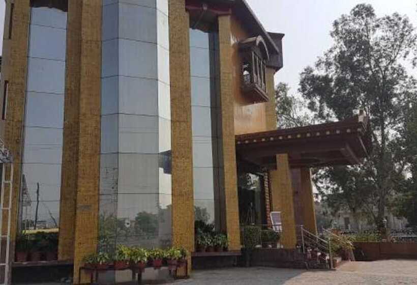 هتل Ganges Rivera