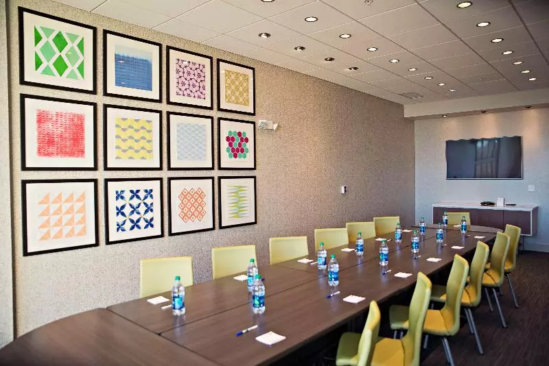 ホテル Holiday Inn Express & Suites Rantoul, An Ihg