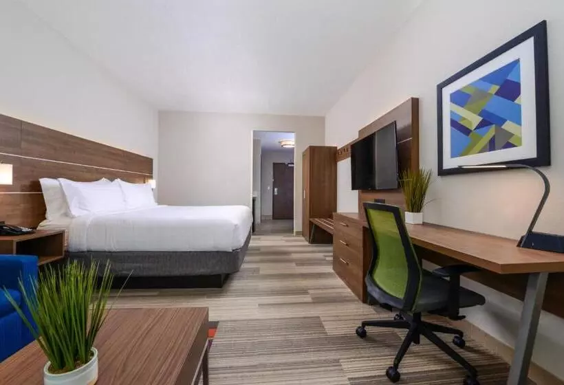 ホテル Holiday Inn Express & Suites   St. Petersburg   Madeira Beach, An Ihg