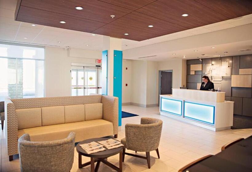 فندق Holiday Inn Express & Suites   Rantoul, An Ihg