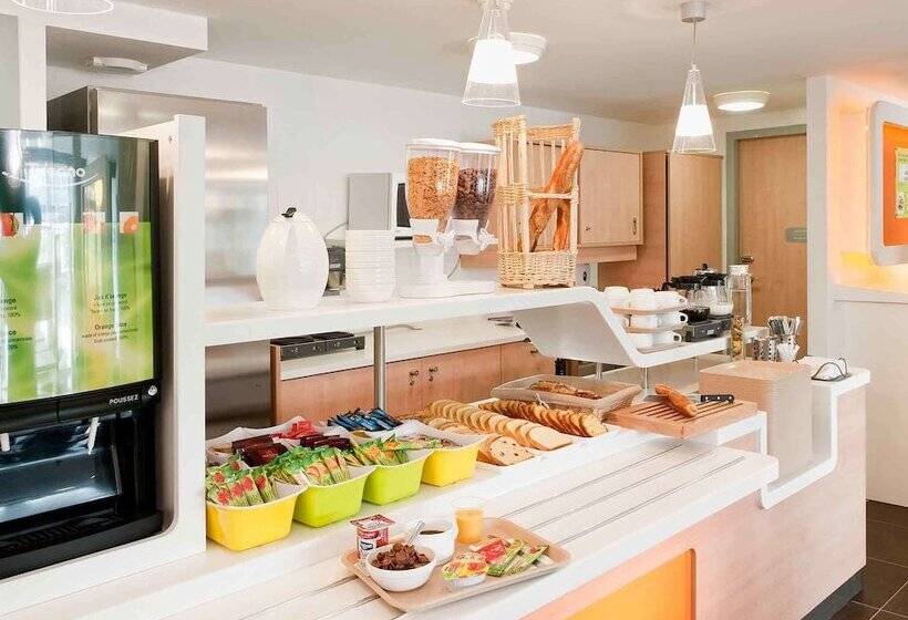 Отель Ibis Budget Istres Trigance