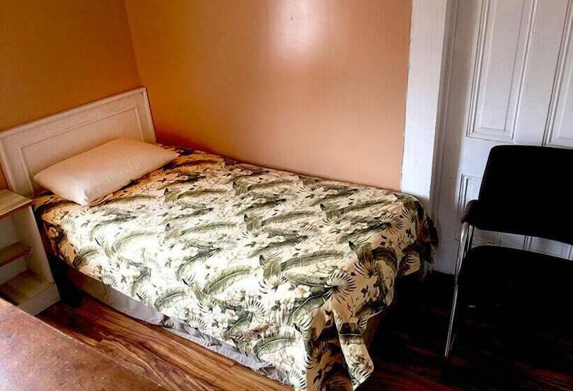 Отель Island Paradise Inn