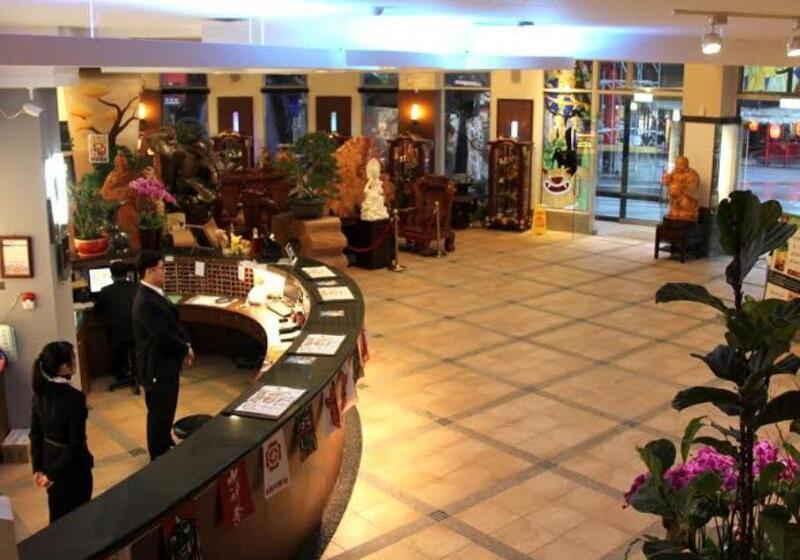 هتل 明山森林會舘 The M Village