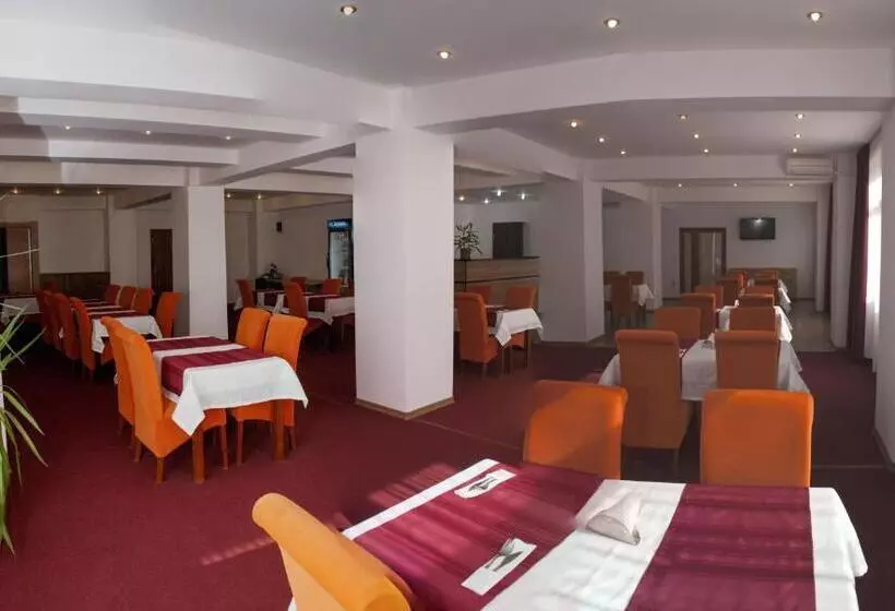 Hotel Otopeni