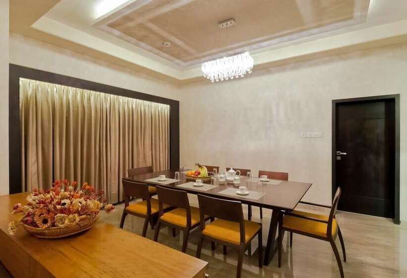 בית מלון כפרי Ramee Panchshil