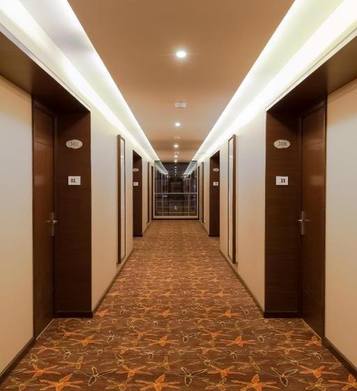 בית מלון כפרי Ramee Panchshil