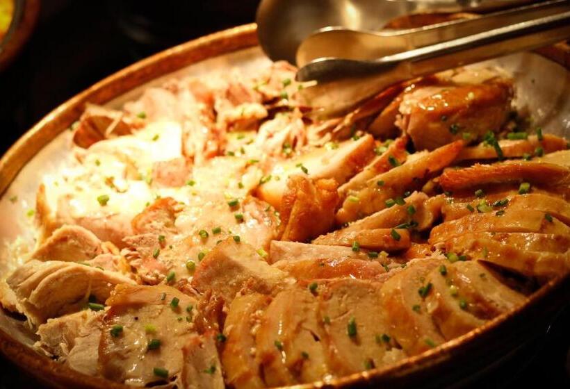 Отель Santo Graal