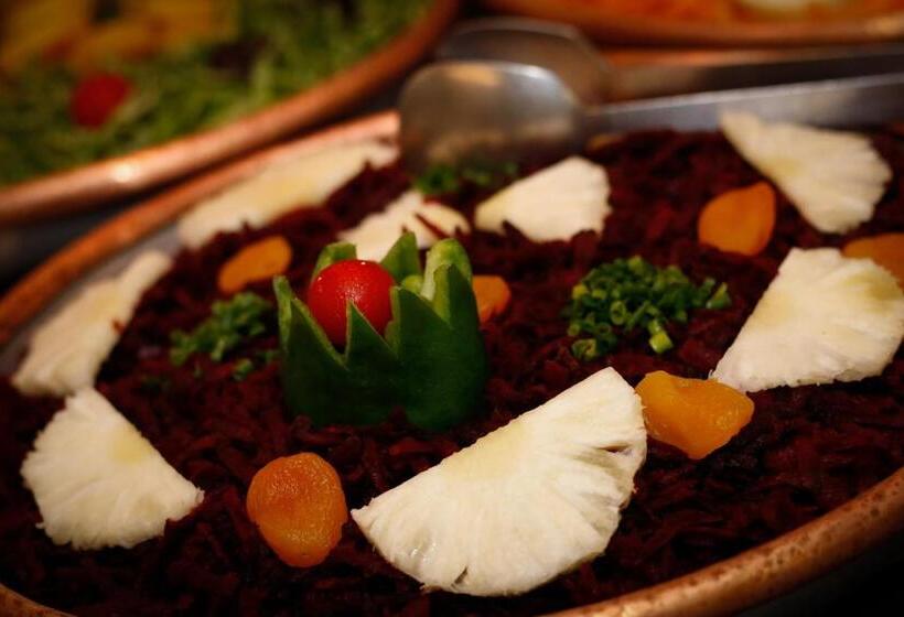 Отель Santo Graal