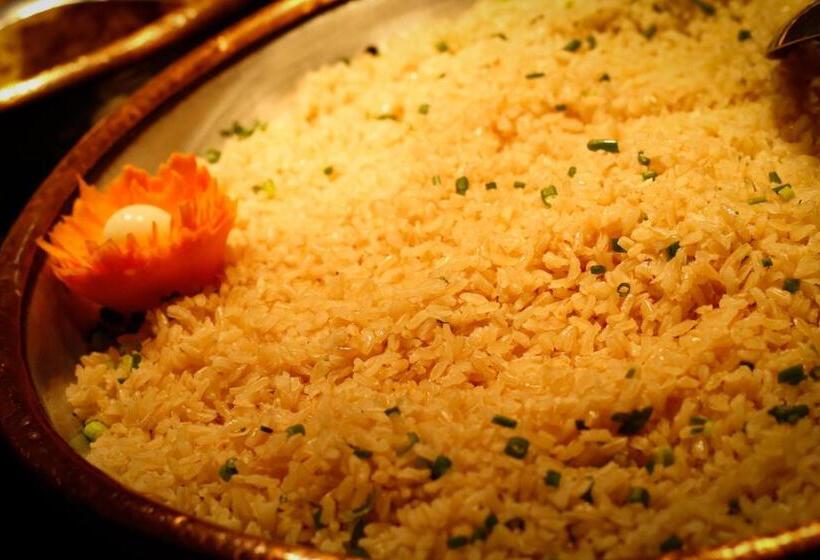 Отель Santo Graal