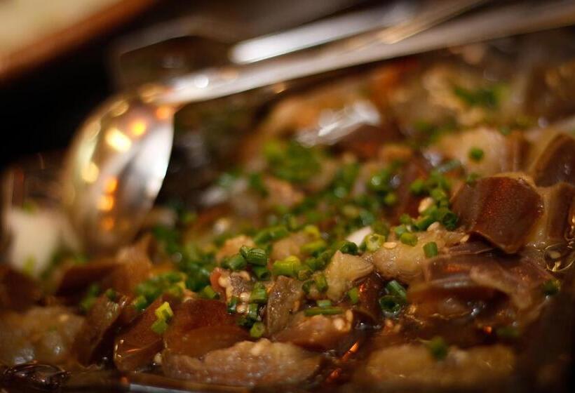 Отель Santo Graal