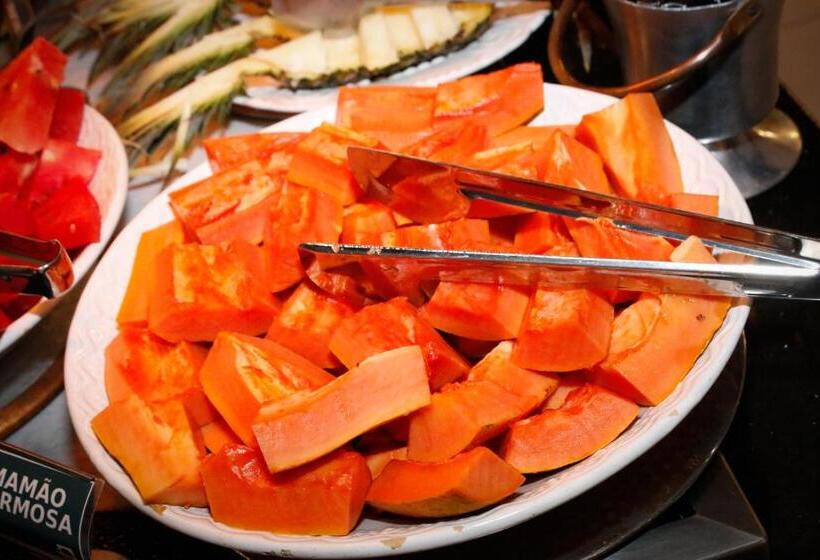 Отель Santo Graal