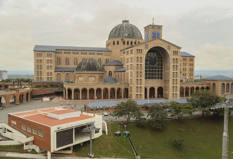 Отель Santo Graal