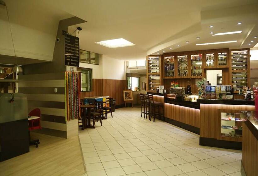 Отель Santo Graal